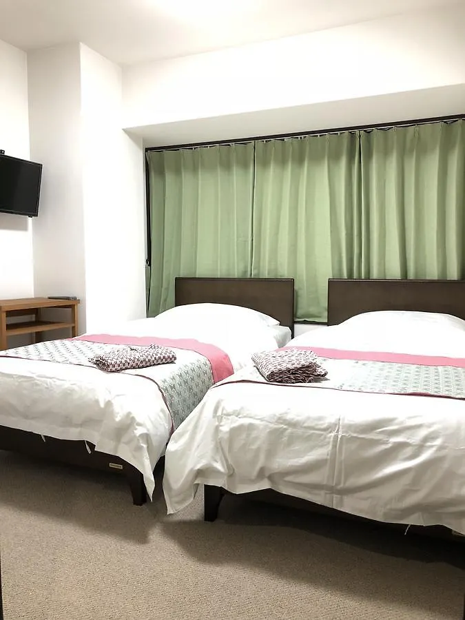 מלון טוקיו Greenhotel